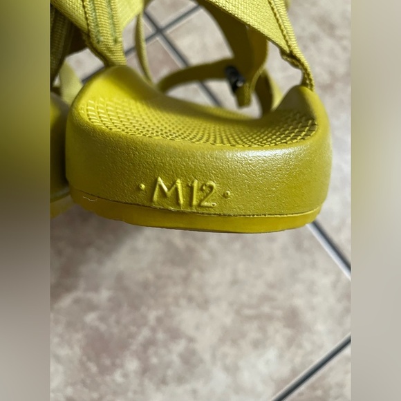 Men's Z/1 Classic Sandals - Golden Olive Size 12 - Picture 6 of 9